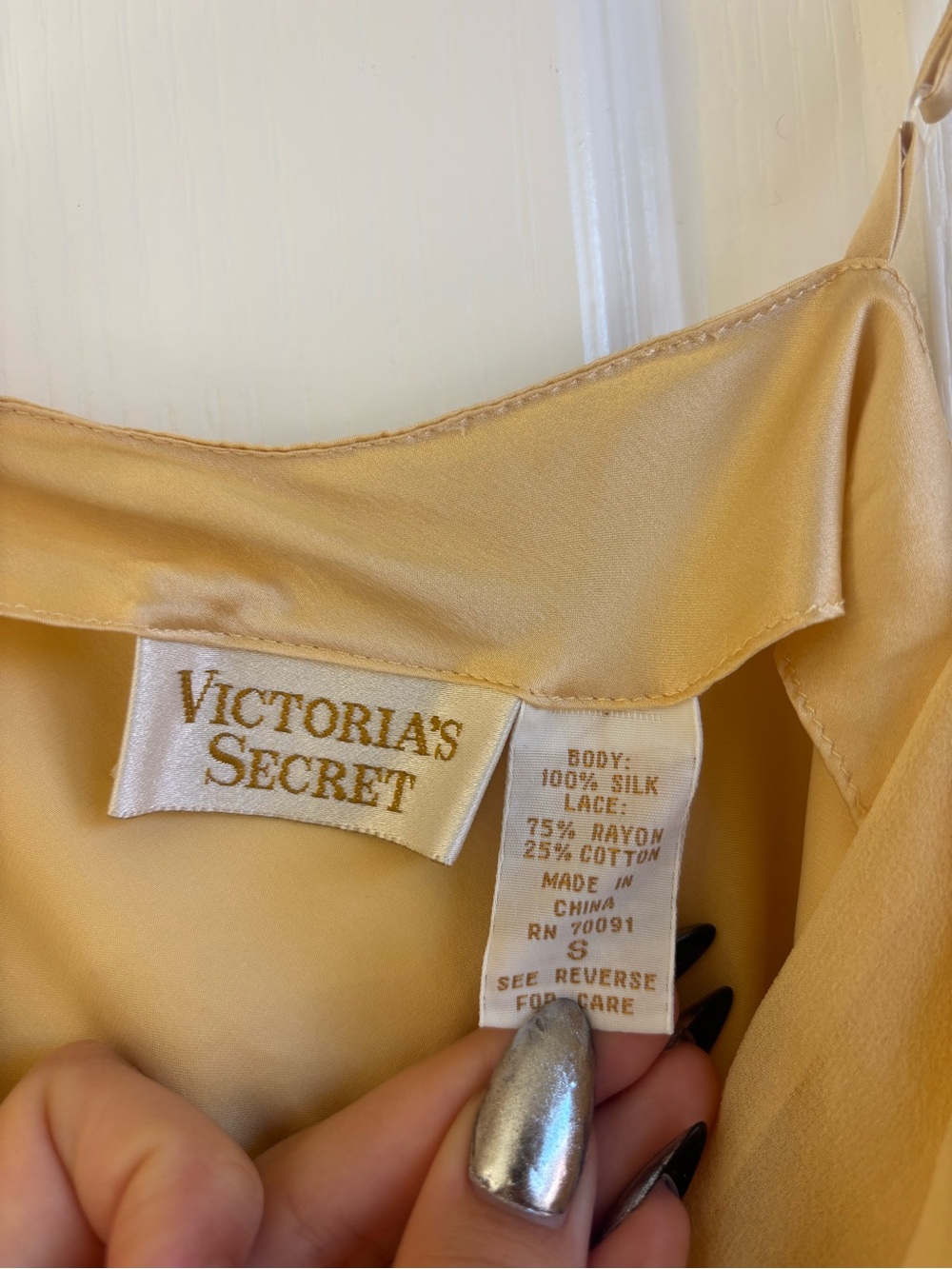 Vintage Victoria's Secret 100% Silk Lace-Trim Camisole - Picture 6 of 7